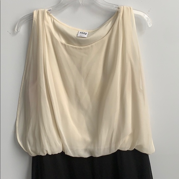 Peplum Sequinned Cocktail Dress - Picture 5 of 8